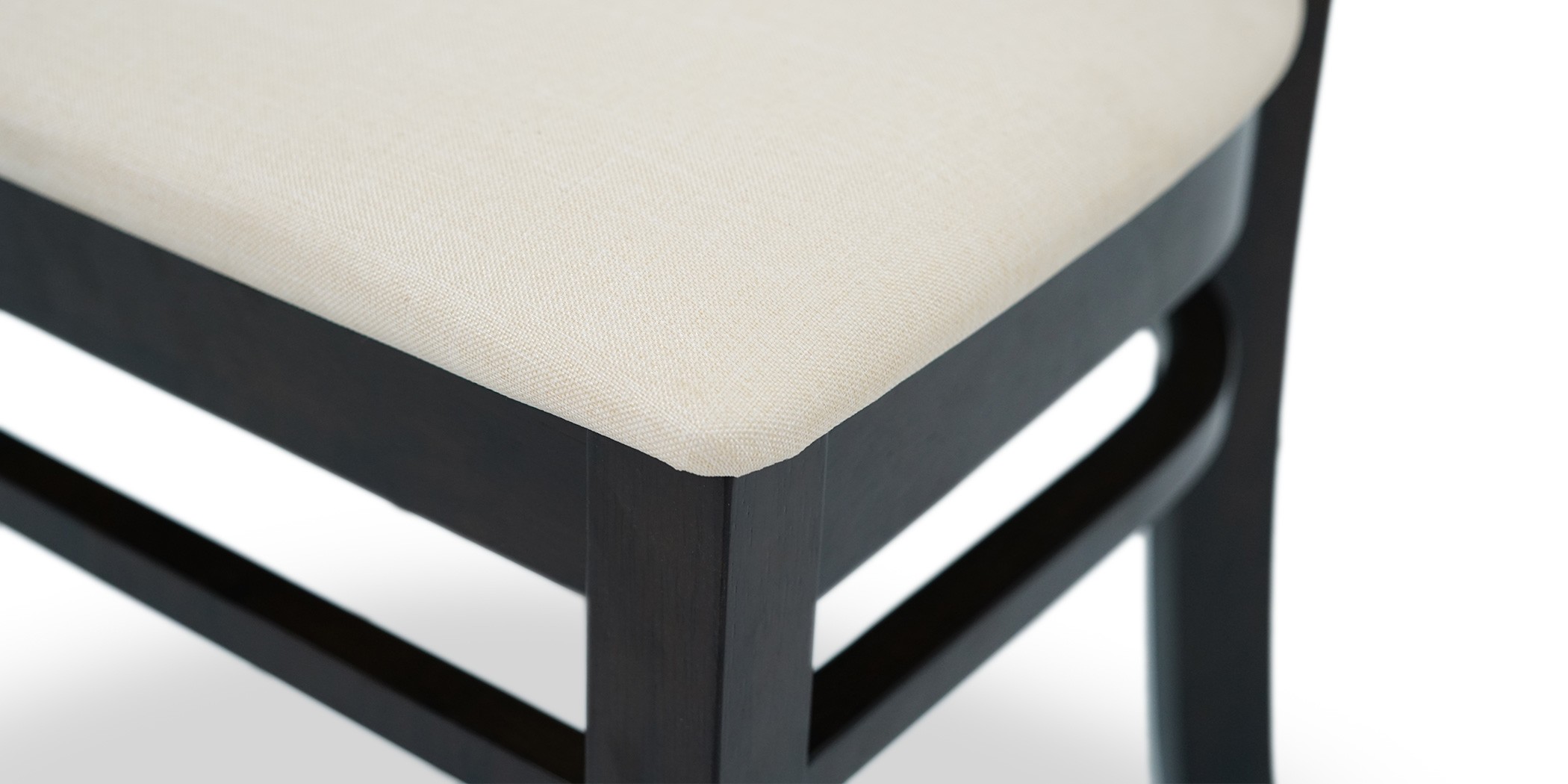 Esther Round Table and 4 Chairs Rubberwood