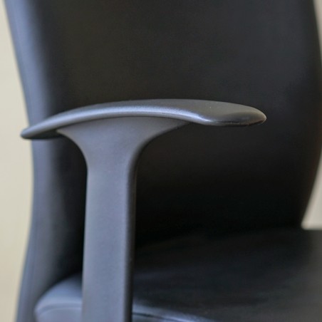 Mimosa Office Chair With Armrest TK20 Semi Leather
